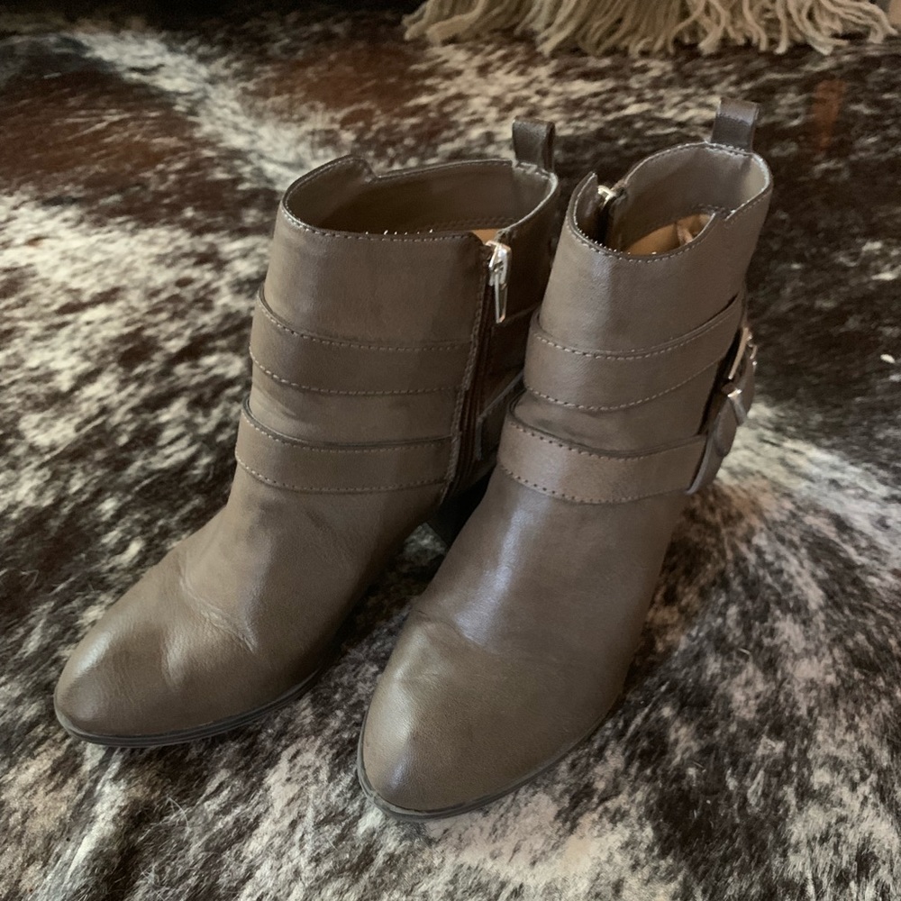 🖤Express Ankle Boots